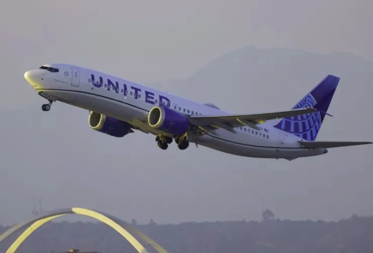 United Airlines Makes Superfast Internet in the Sky a Reality